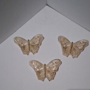 Elegant Cream Butterfly Wall Decor Set